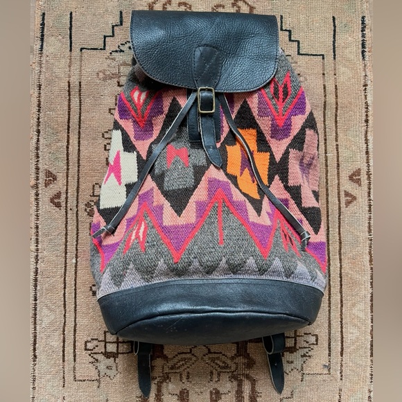 Vintage Multicolor Patterned Backpack - Picture 1 of 12